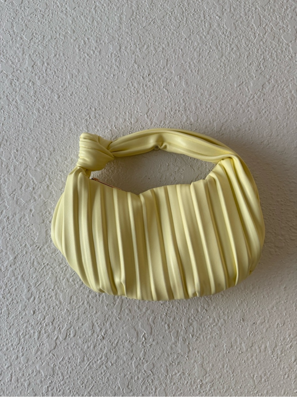 NWOT Fashion Nova Pale Yellow Pleated Knotted Shoulder Bag